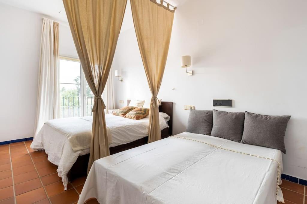 Ginva - Apartahotel El Rocio-Donana Bagian luar foto